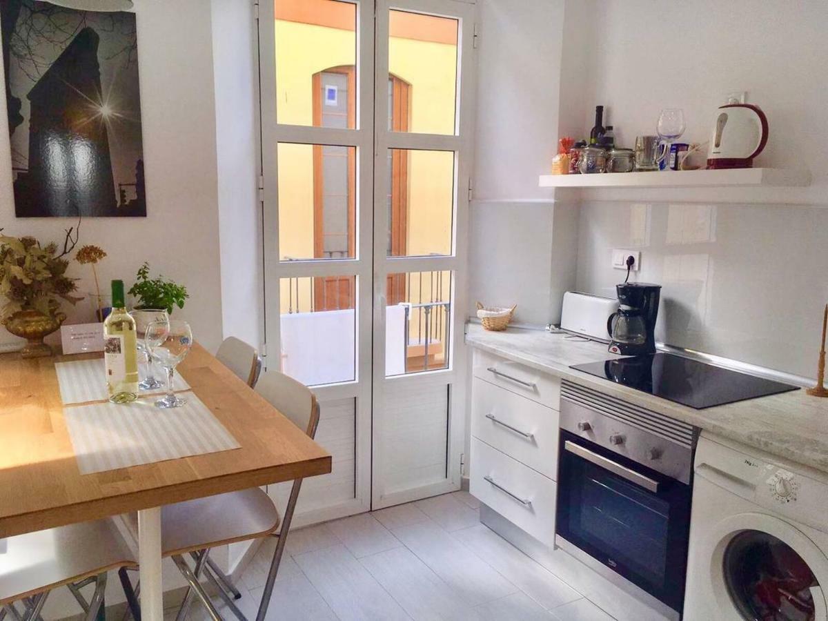 Clemens9 Premium Appartement Málaga Buitenkant foto